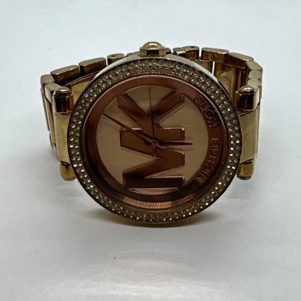 Michael Kors Parker MK5865 Women Rose Gold Analog Dial Quartz Wrist Watch JNA407